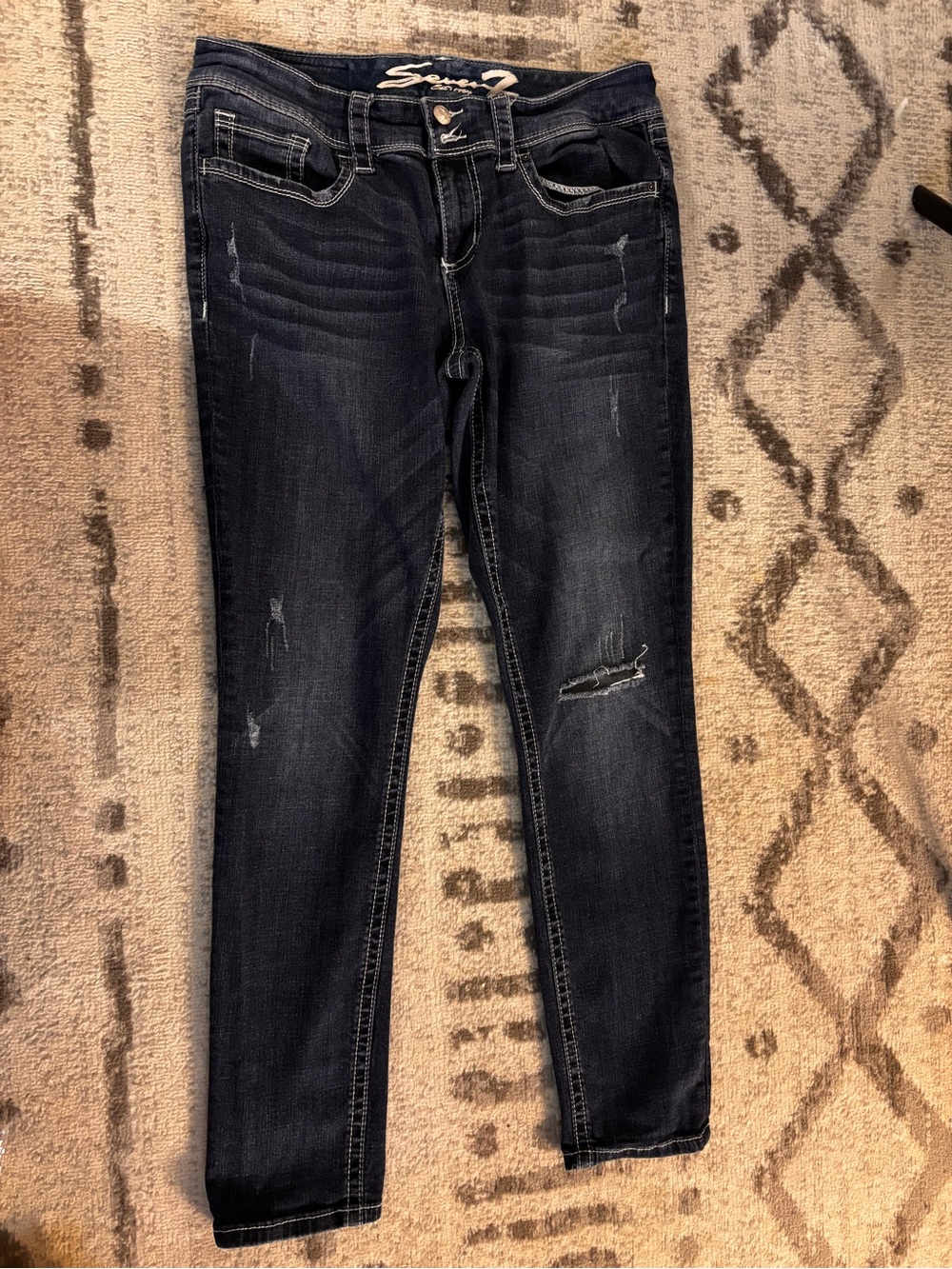 Seven7 Women's Skinny Jeans in Dark Blue Wash